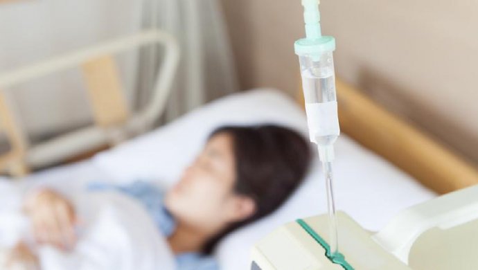 2 naýqas reanımasııadan turaqty palataǵa aýystyryldy