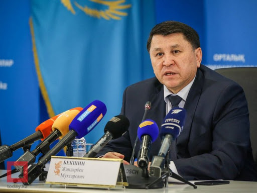 Almaty qalasynyń bas sanıtarlyq dárigeri oraza ustaıtyn adamdarǵa keńes berdi