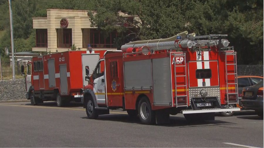 Almatyda qylmys azaıǵanymen, órt azaımaı tur