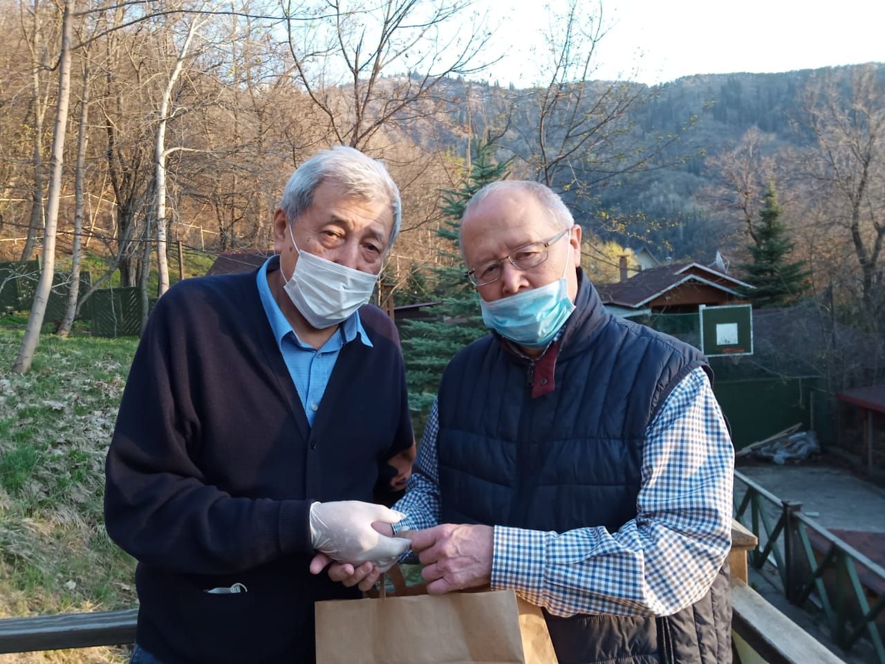 Dıplomatııalyq qyzmet ardagerleri ardaqtaldy