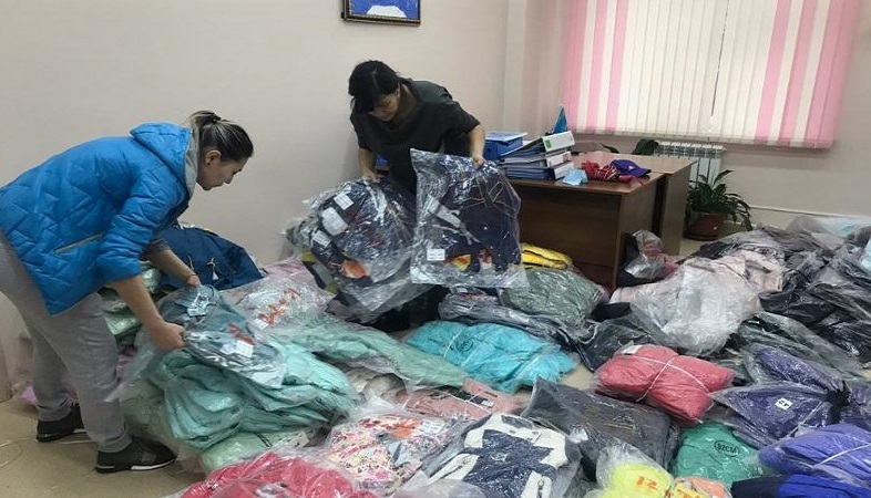 Almaty: Tárkilengen kıim-keshekter muqtajdarǵa berildi