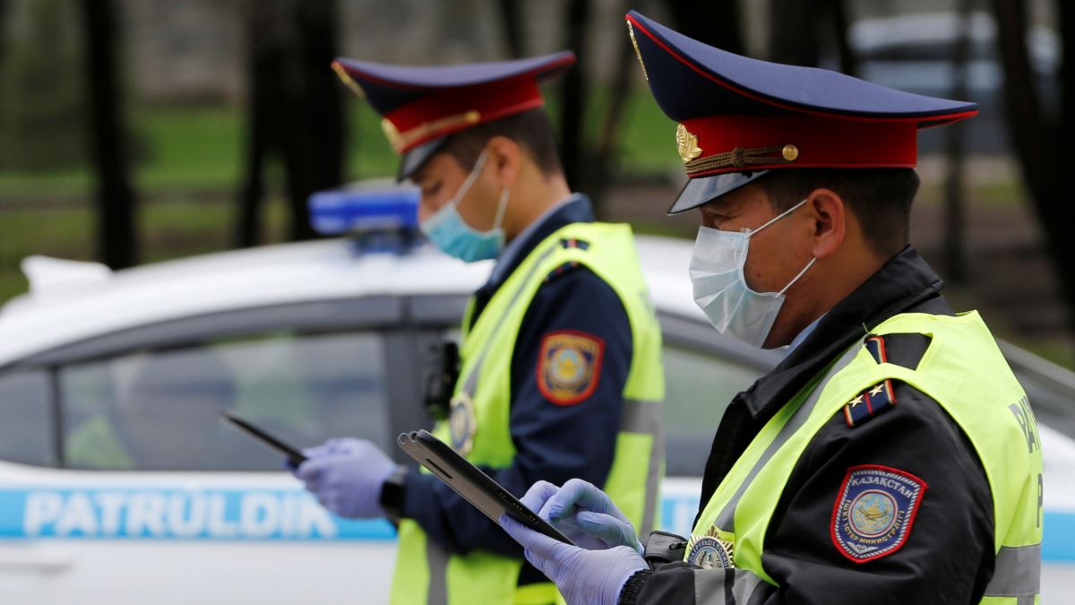 Almatyda polısııa qalaı jumys istep jatyr?