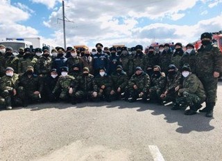 Qutqarýshylar keri qaıtty