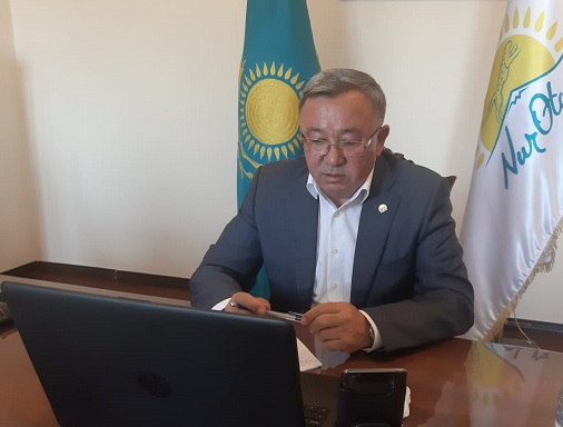 Nur Otan partııasyna júgingen 4743 jetisýlyqtyń 3609 ótinishi oń sheshimin tapty