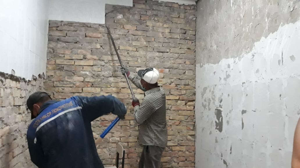 Taraz qalasyndaǵy birqatar bilim oshaqtaryna jóndeý júrgizilýde