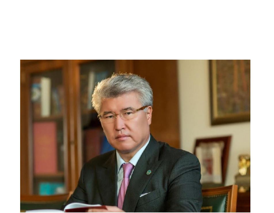 Saralanǵan salmaqty sóz