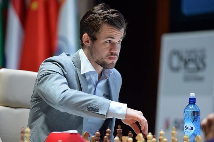 Onlaın-týrnırde Magnýs Karlsen ózgelerlerden qara úzip ketti