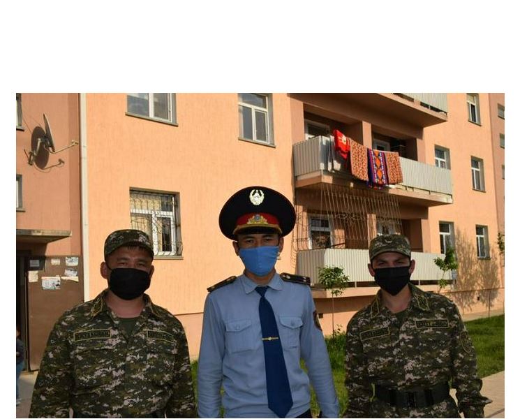 О́rt pen sýdan qutqarǵan erjúrek jigitter