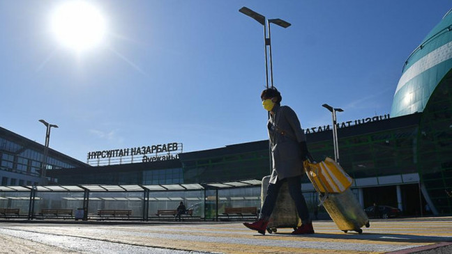 Qazaqstan halqynyń birligi kúni almatylyqtar elordaǵa jetkizildi