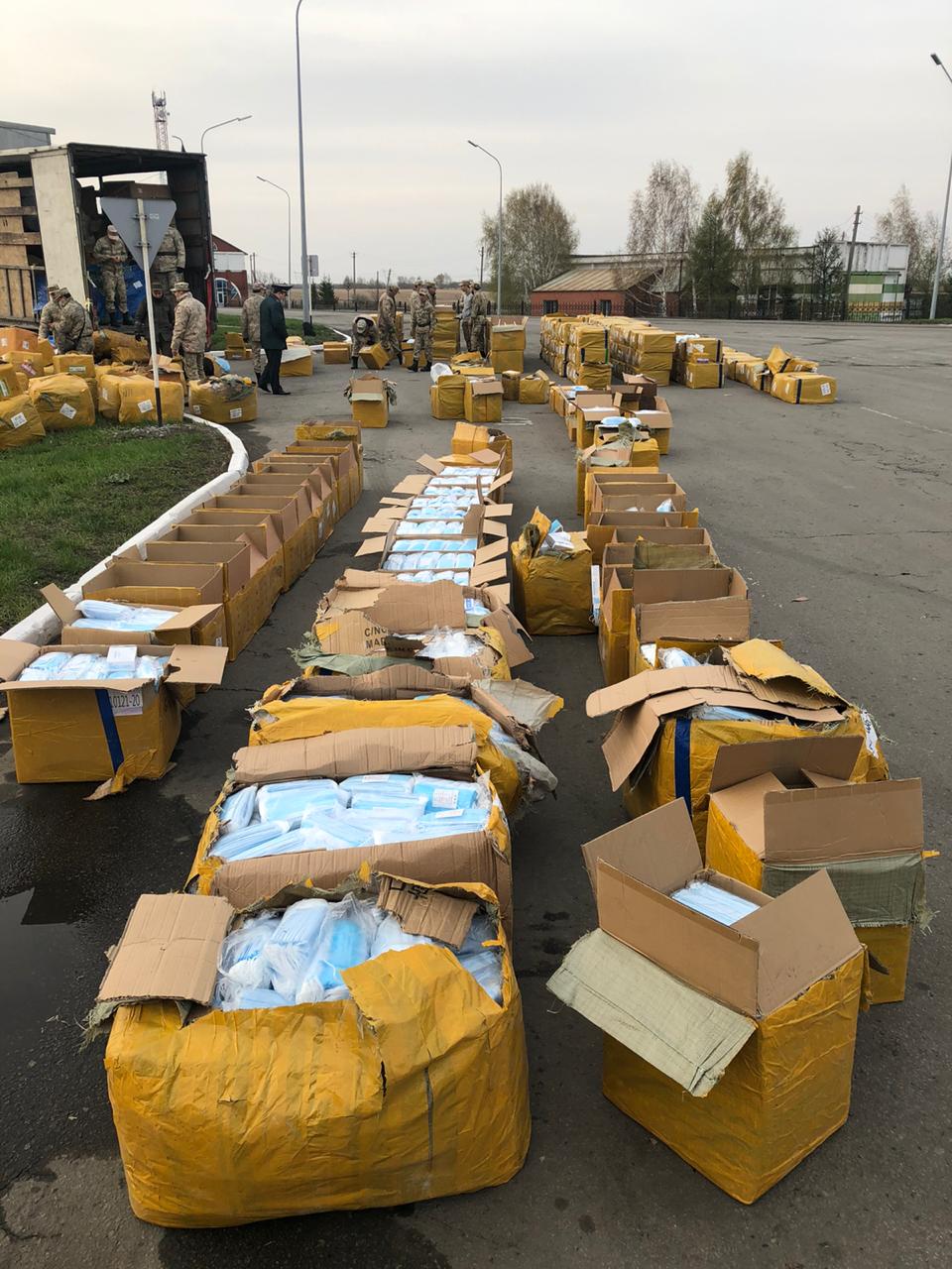 Qostanaı oblysy: Shekarada mıllıonnan astam maska tárkilendi