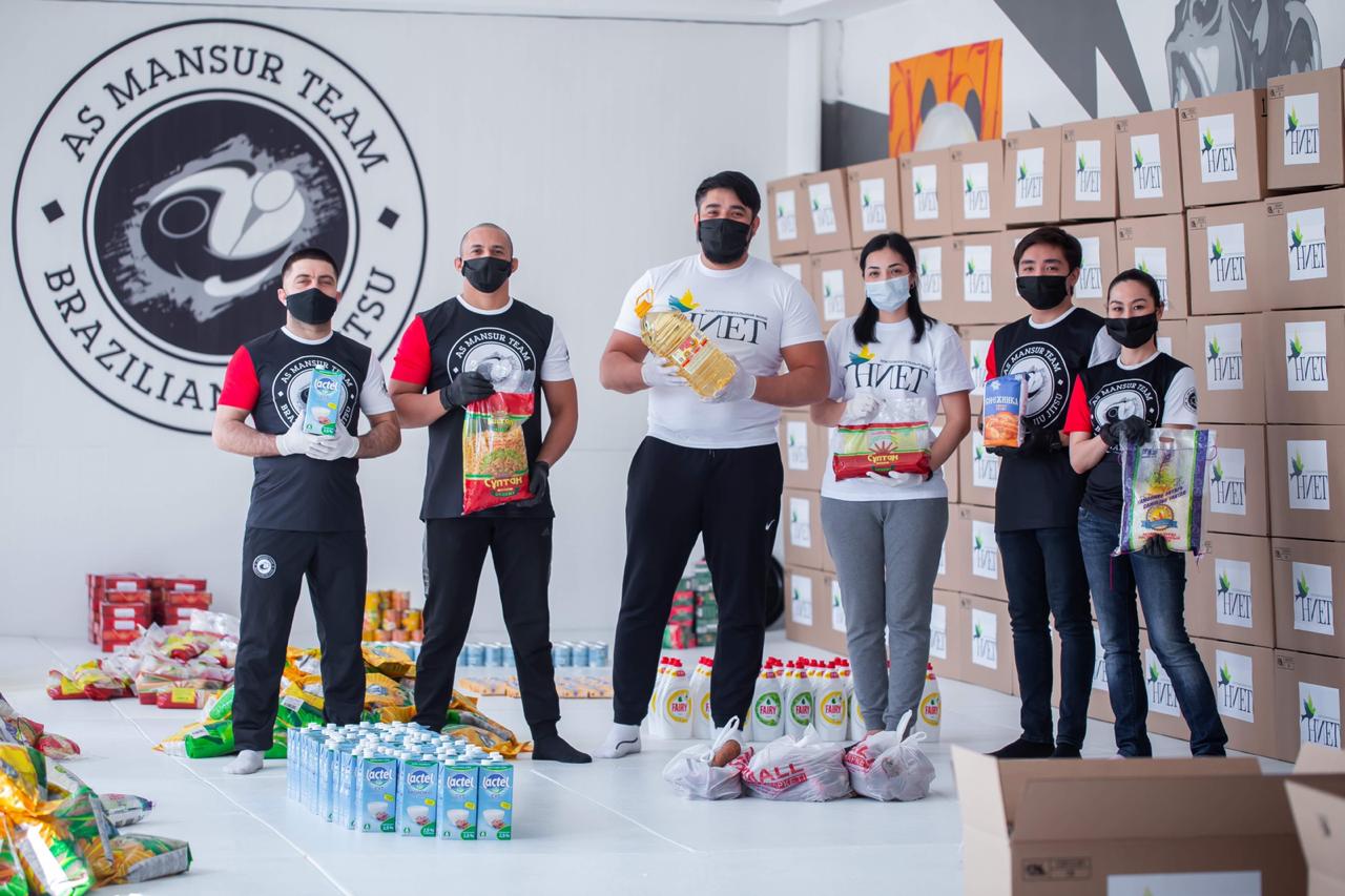 Shyǵys Qazaqstan: Besqaraǵaı aýdanynda 85 otbasyna azyq-túlik sebeti berildi