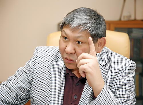 Ákemniń sońǵy marapaty