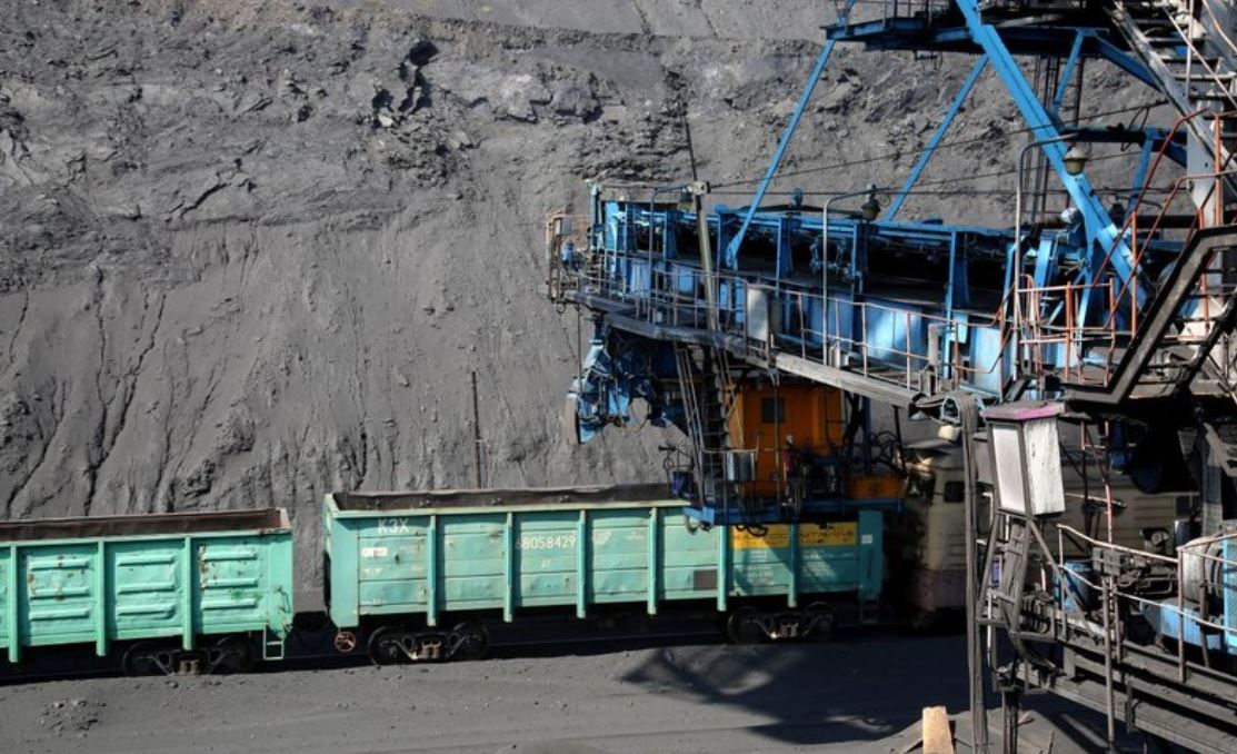 «Bogatyr Kómir» JShS byltyr 44 mln tonna energetıkalyq kómir óndirdi