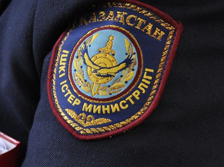 Ruqsaty ótken qarýdy 10 shildege deıin alyp júrýge bolady