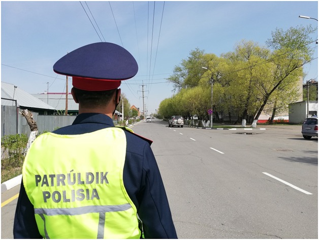 Kólikke mas bolyp otyrý kóbeıip barady