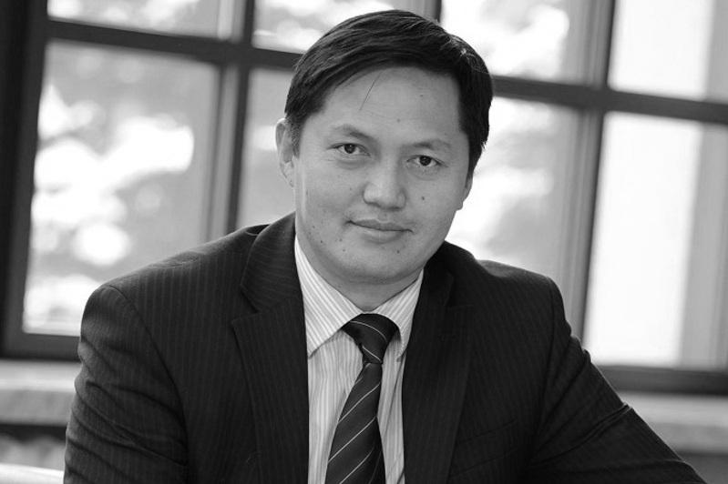 Aqparat jáne qoǵamdyq damý mınıstri jýrnalıst Beısen Quranbektiń otbasyna kóńil aıtty