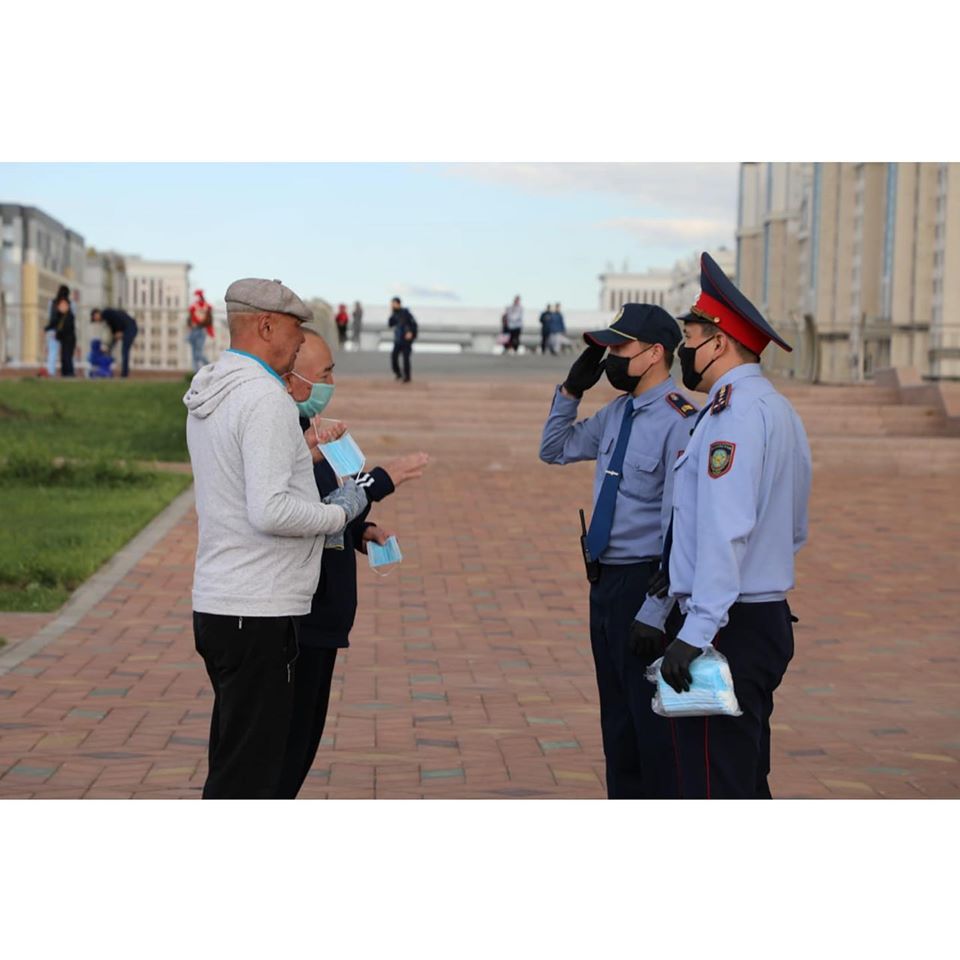 Tártip saqshylary men eriktiler karantın tártibin túsindirýde