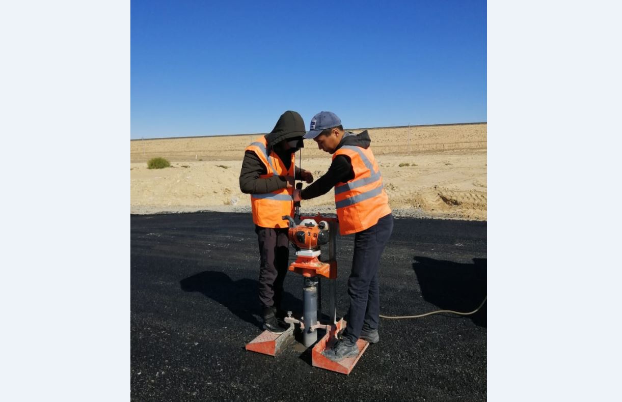 Mańǵystaý: Bir jylda oblys aýmaǵyndaǵy joldardyń sapasyna 490 ret tekserý júrgizildi