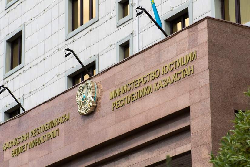 AQSh-tyń federaldy soty Hrapýnovtarǵa qarsy sheshim shyǵardy