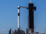 Búgin SpaceX ǵaryshqa tuńǵysh ret adam ushyrady