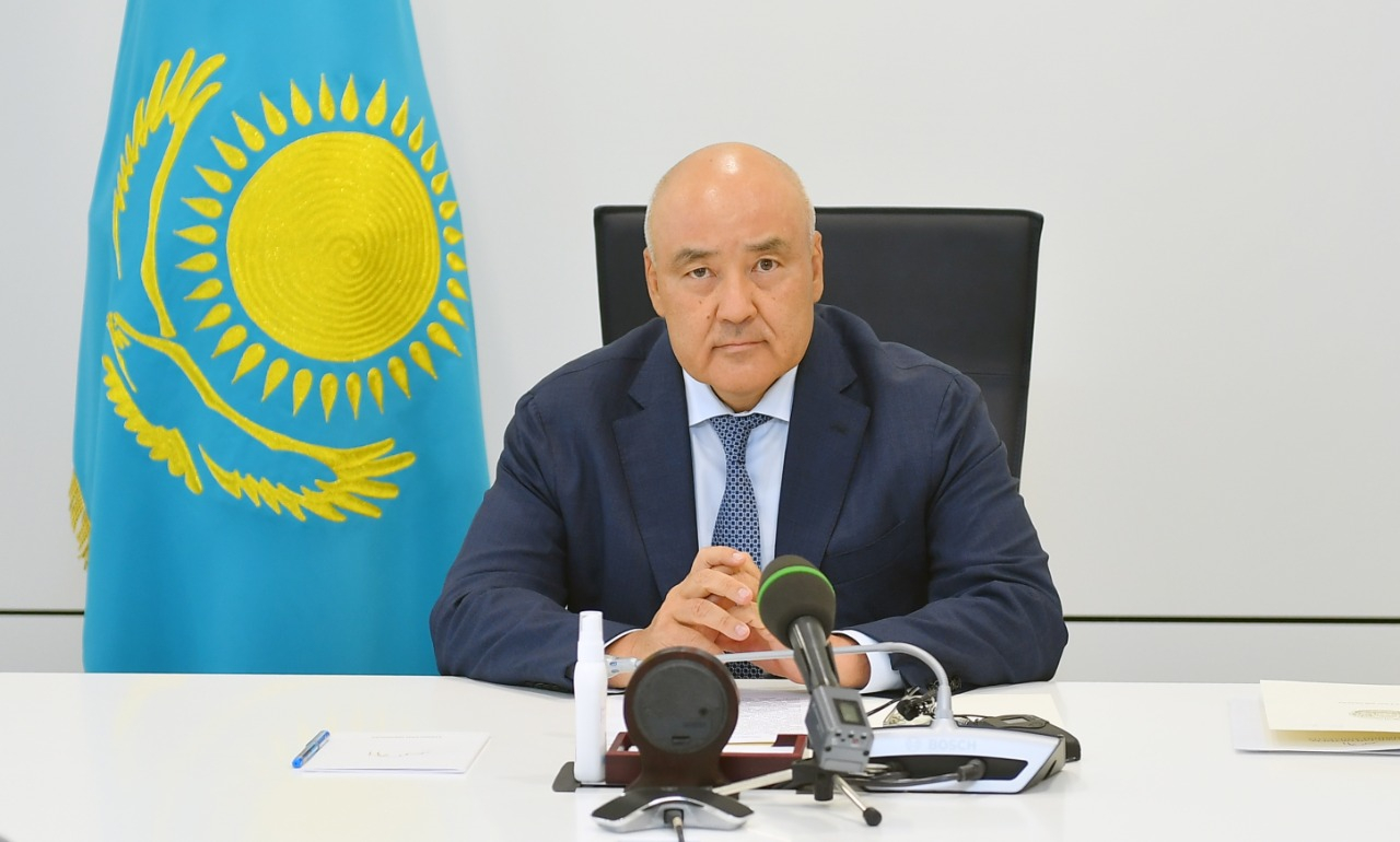 О́mirzaq Shókeev: Indet ár aýdanda keńinen tarap barady