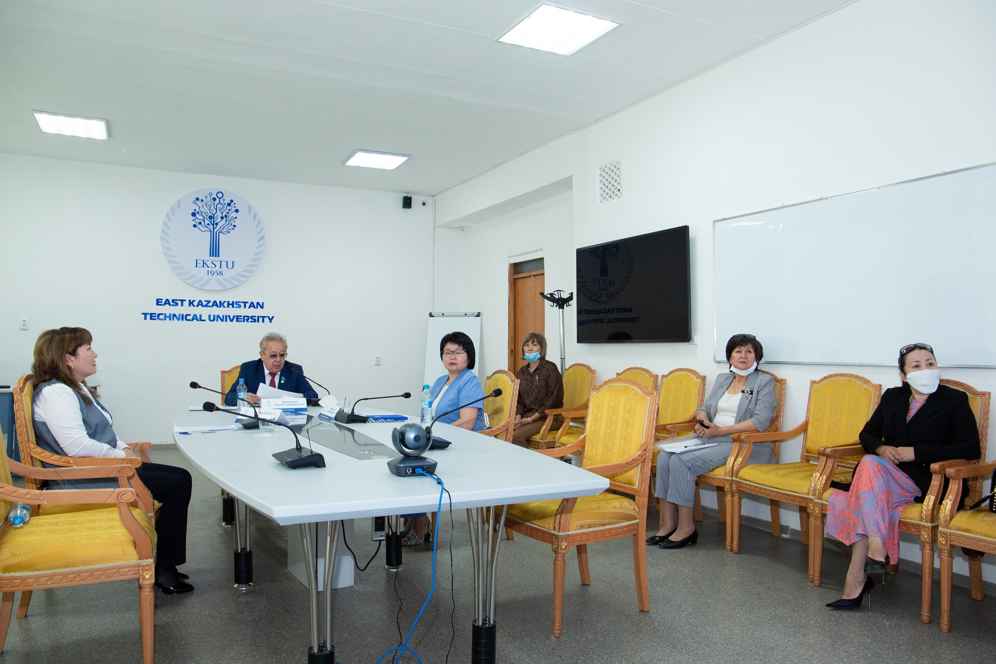 Shyǵys Qazaqstan: О́skemende «Abaı ilimi – rýhanııat negizi» taqyrybynda konferensııa ótti