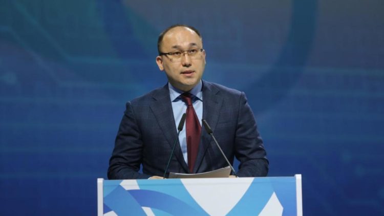 D.Abaev: Qýǵyn-súrgin - tarıhymyzdaǵy jazylmaǵan jara