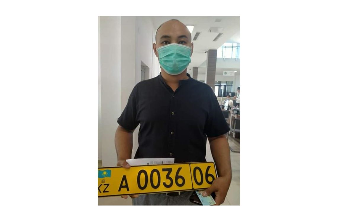 Atyraý: Armenııadan kólik ákelgen júrgizýshi nómir aldy