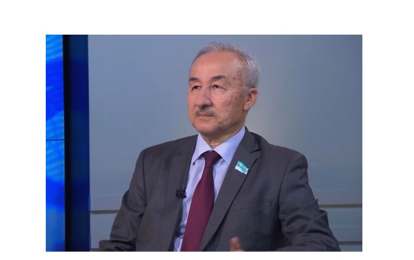 Ǵylymı granttardy bólýde ashyqtyq kerek