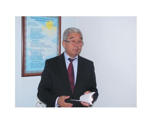 Aıtylmaǵan qupııalar, zerttelmegen qujattar az emes