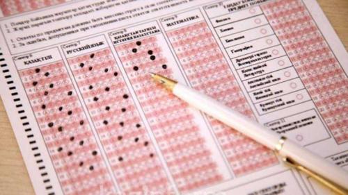 Talapker UBT-ǵa kalkýlıatordy ózi ákele almaıdy