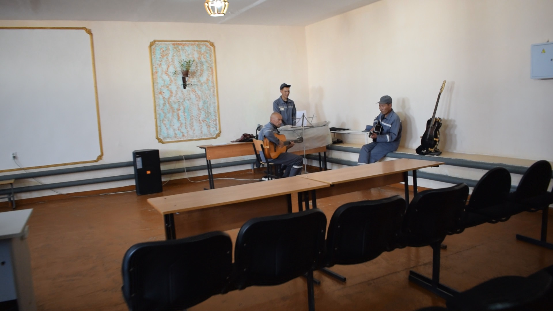 Mańǵystaý oblysynda vıdeoúndeý joldaǵan sottalýshy óz jazbasynan bas tartty