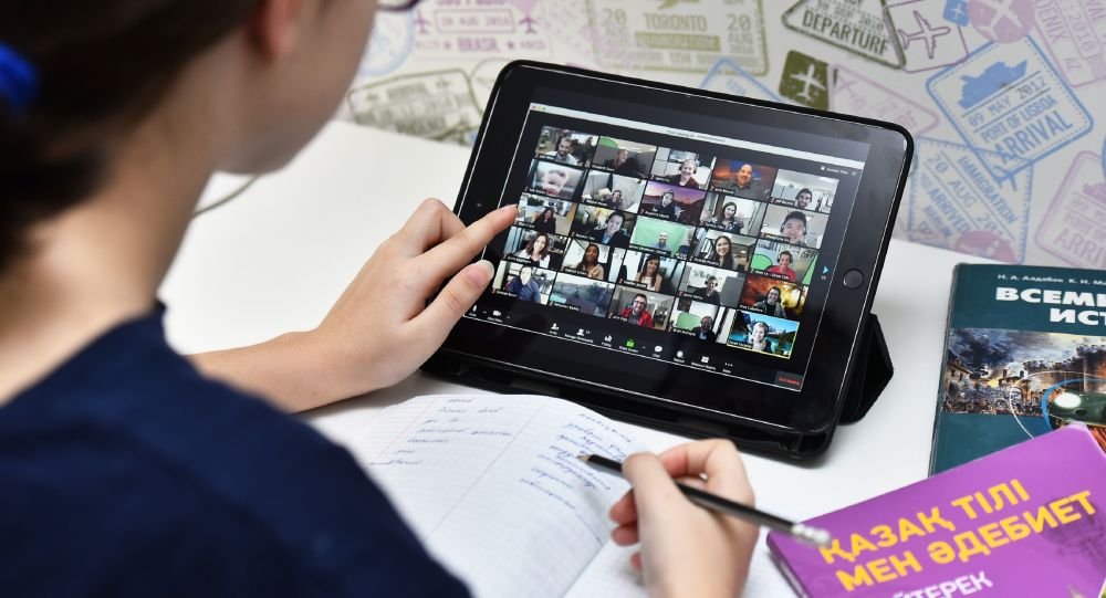 Onlaın oqý ońtaıly ma?