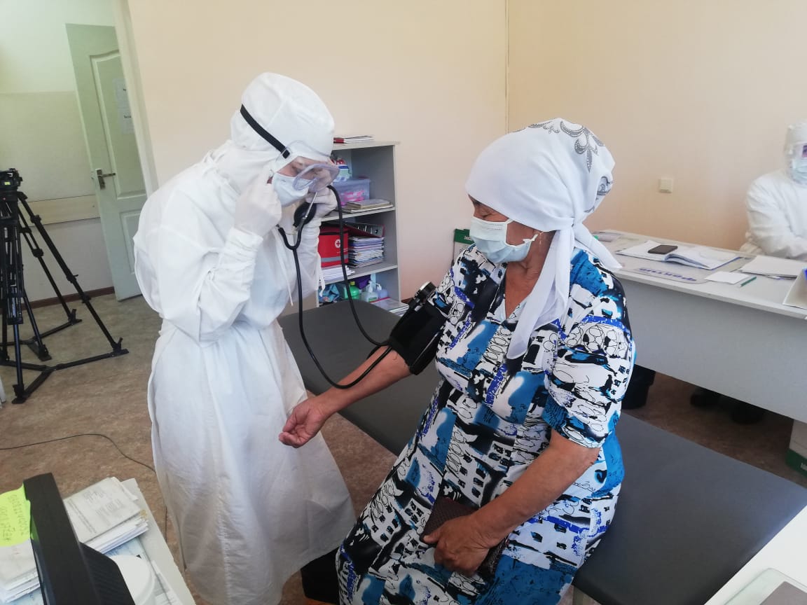 Shymkentte "Medısına janyńyzda" aksııasy ótýde