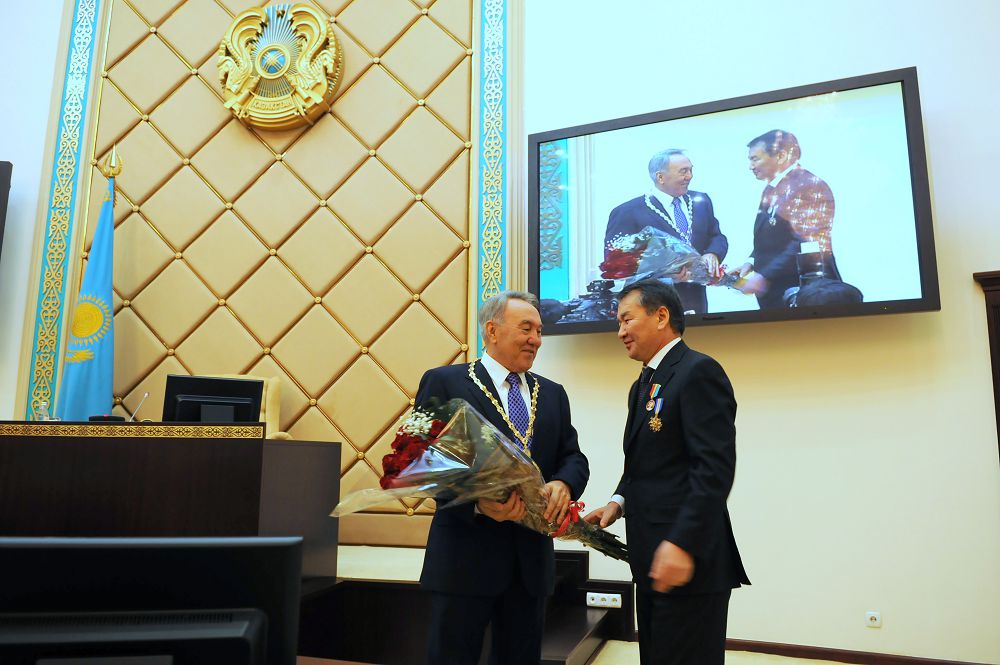 Elbasy – eren tulǵa