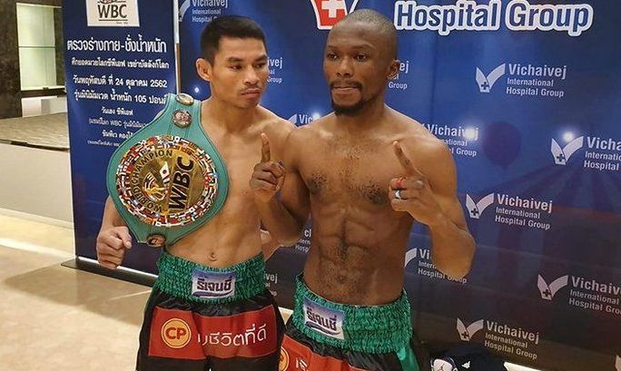 Meıvezerdiń rekordyn buzǵan boksshy sportqa qaıta oraldy