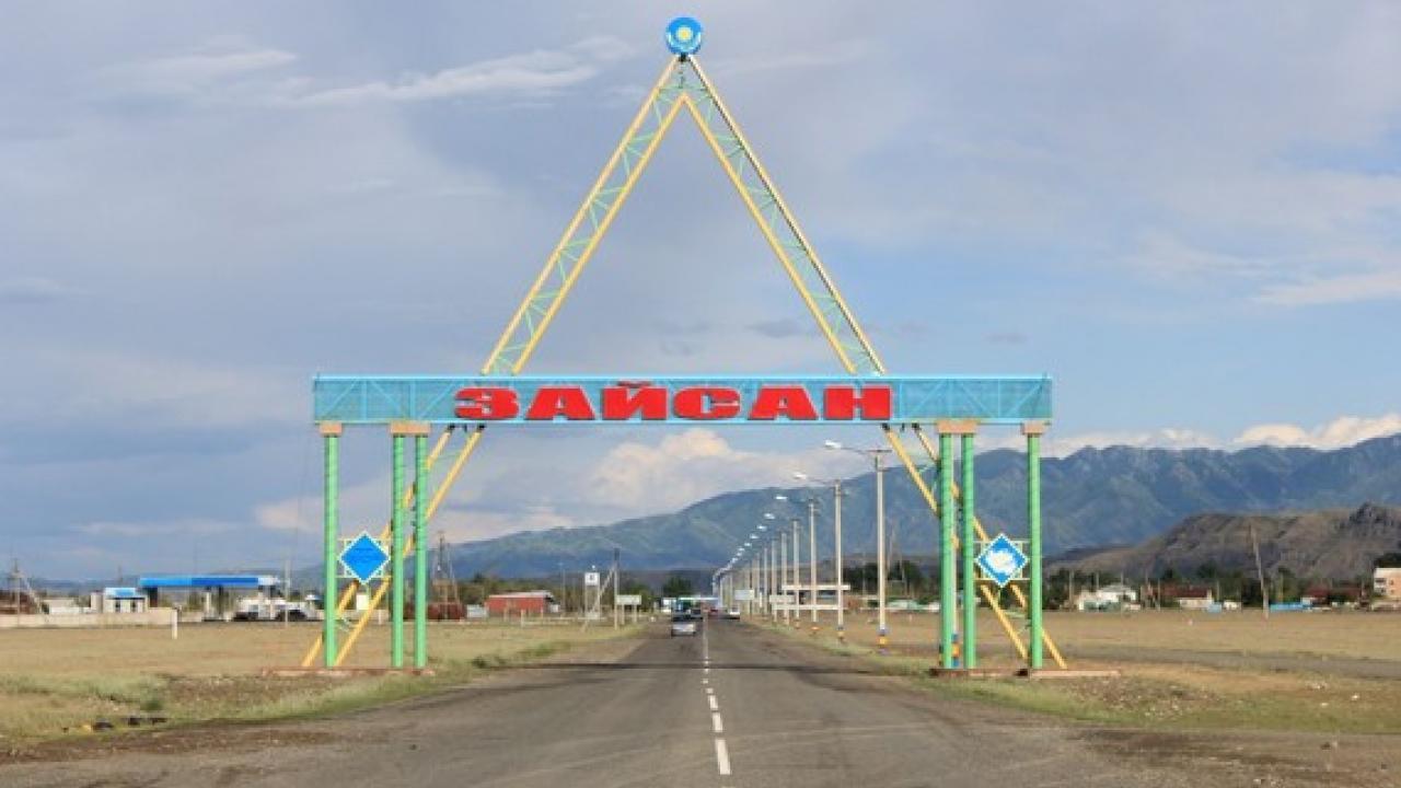 Zaısan aýdanynda aýyz sý shyǵaratyn zaýyt qurylysy bastaldy