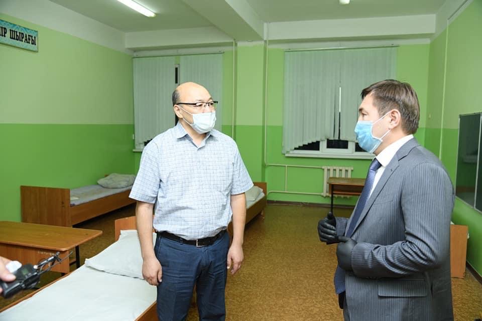 Murat Áıtenov ınfeksııalyq gospıtal jumysymen tanysty