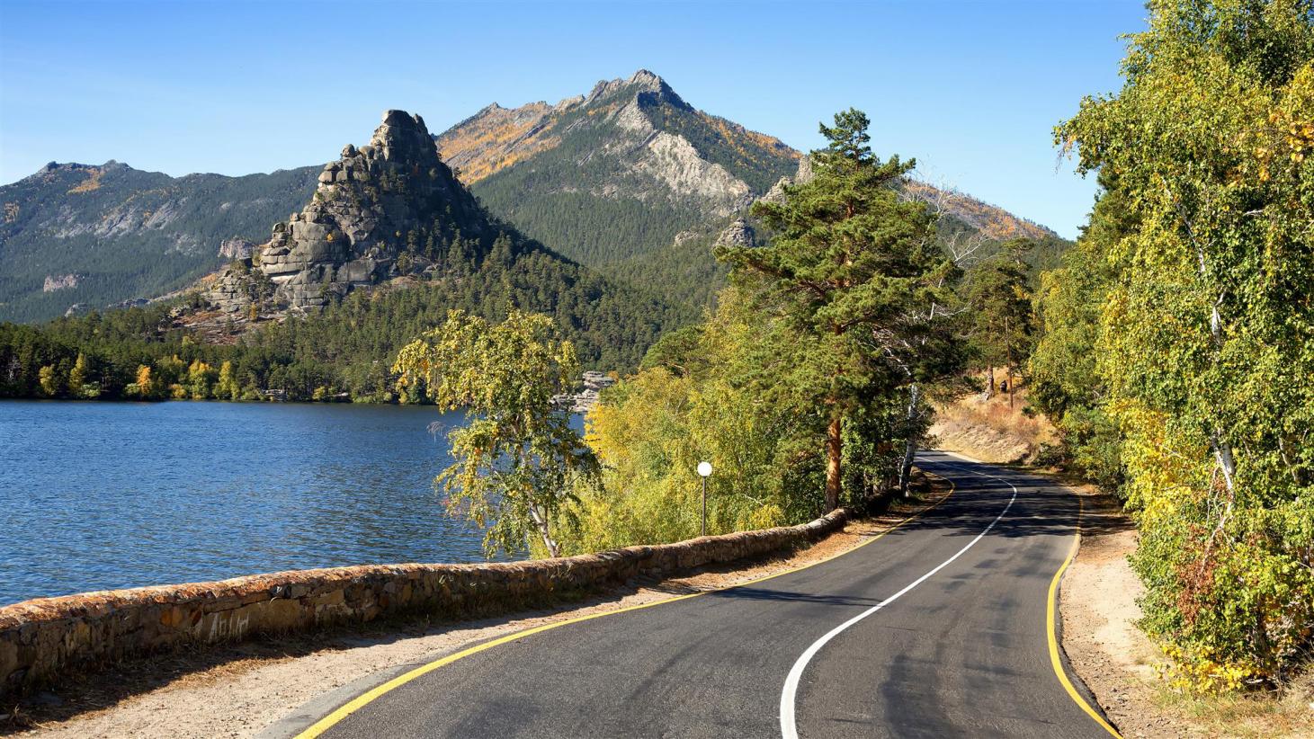 Janǵa saıa jasyl beldeý