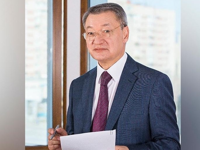 ShQO ákimi óńirdegi epıdemıologııalyq ahýalǵa baılanysty onlaın rejimde jıyn ótkizdi