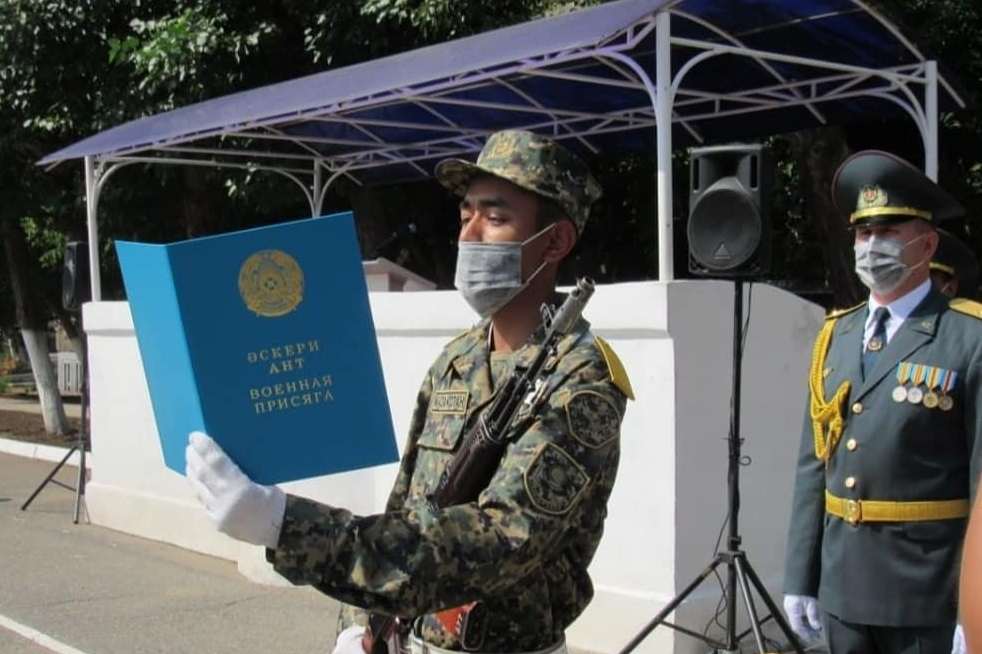 Pavlodarda áskerı ant alǵash ret onlaın rejımde qabyldandy