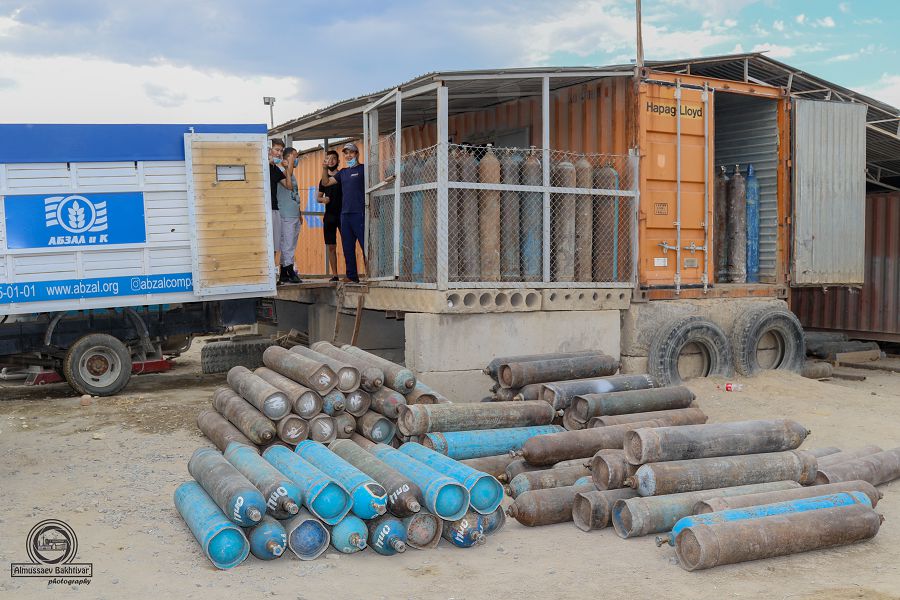 Eriktilerdiń elge kómegi