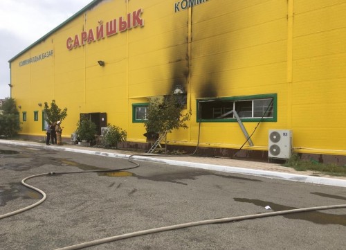 Atyraýda  “Saraıshyq” bazarynan órt shyqty