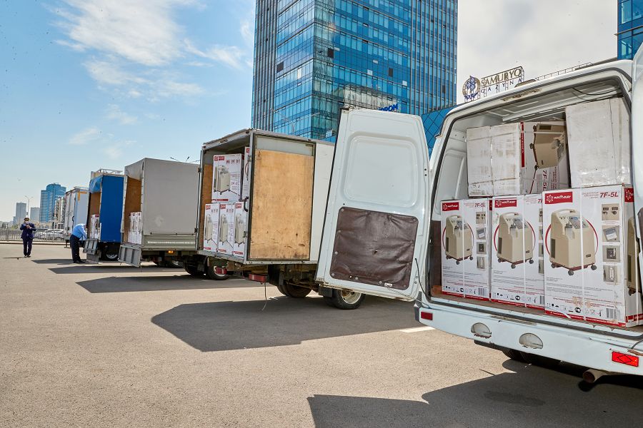 «Samuryq-Qazyna» indetpen kúreske kómek kórsetýde