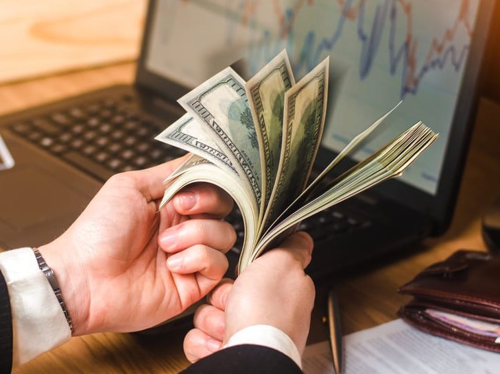 Pandemııadan keıingi basty benefısıar