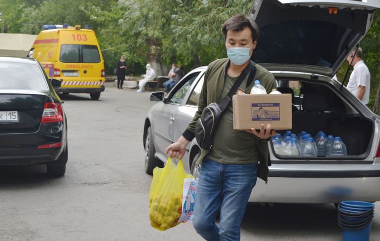 "Nur Otan" partııasynyń járdemi kóbeıýde