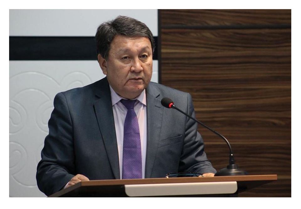 Janyna ǵylymdy serik etken