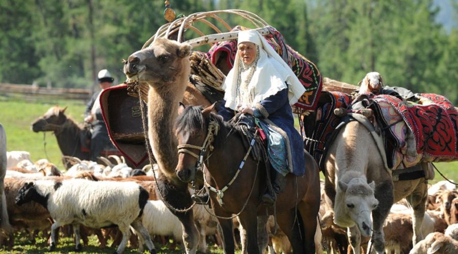 Atajurtqa oralǵan qandastar