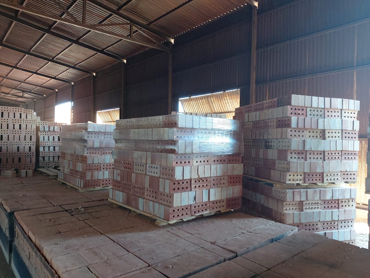 Qazalyda kirpish shyǵaratyn shaǵyn seh iske qosyldy