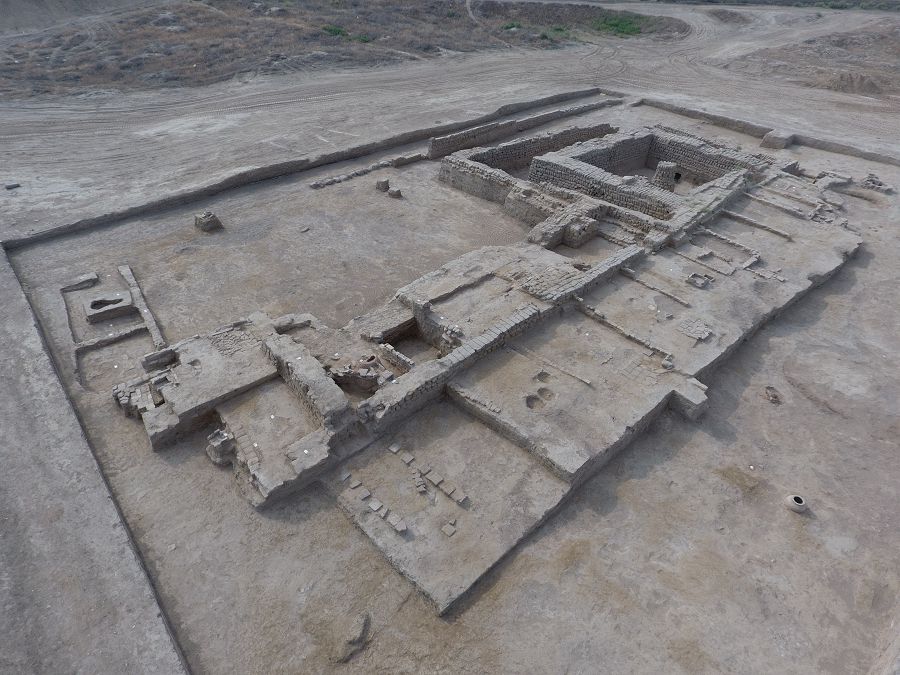 Kúltóbeden ejelgi Hanaka tabyldy